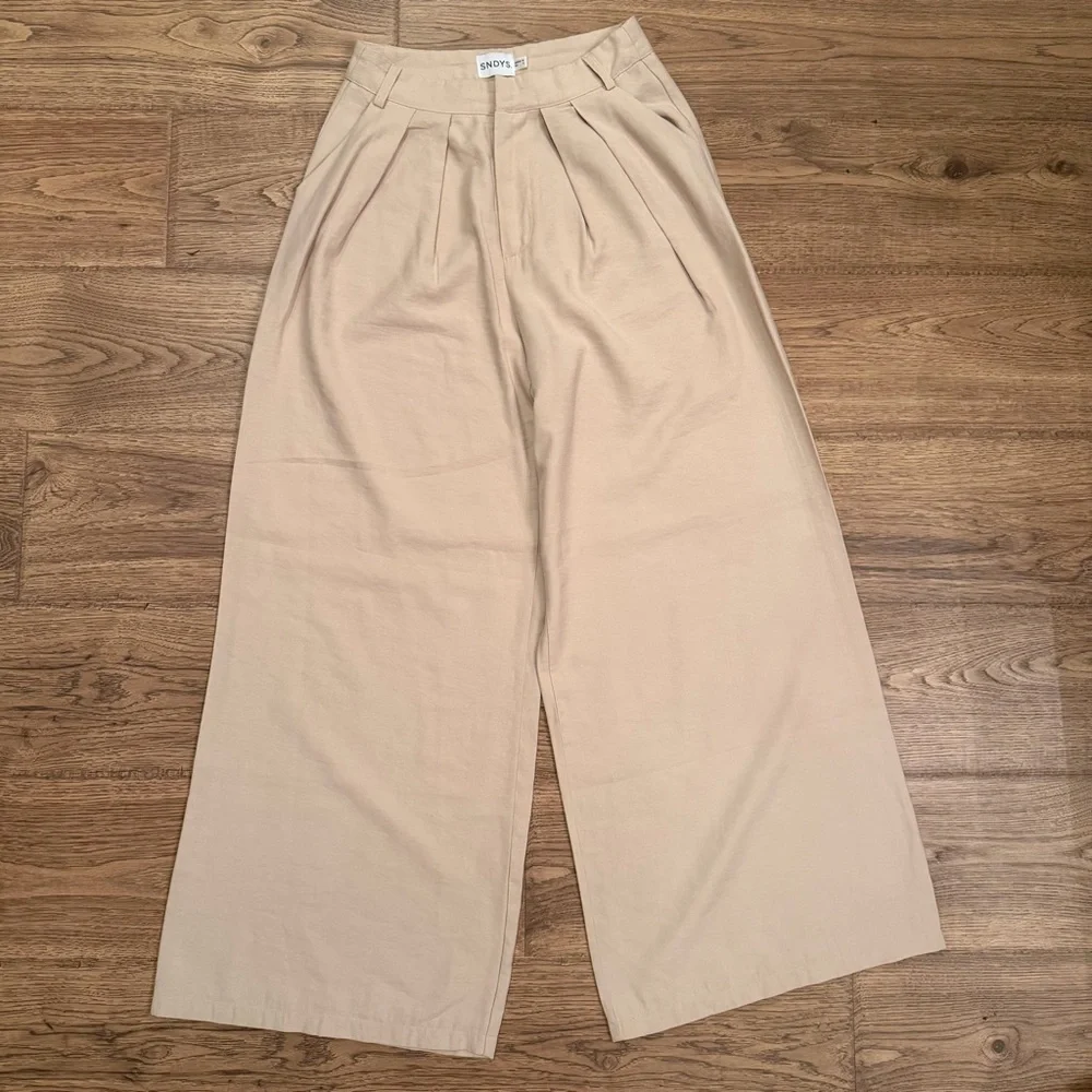 NWOT SNDYS Revolve Hills Pant in Cream M-6 - Picture 3 of 9